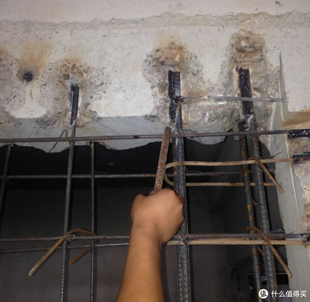 墙砖钻孔技巧(墙面瓷砖钻孔这样不把瓷砖钻破) 墙砖钻孔技巧(墙面瓷砖钻孔这样不把瓷砖钻破)